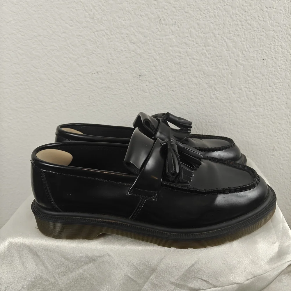 Dr. Martens Adrian Tassel Loafers Black Patent Leather Sz US 7M/8W Chunky Preppy